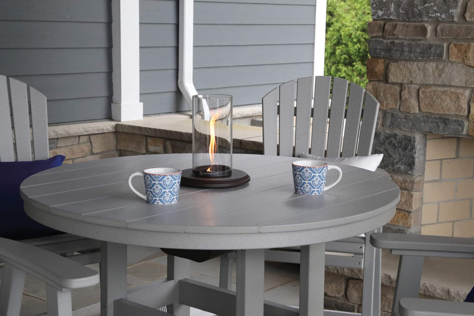 Intrique fire feature