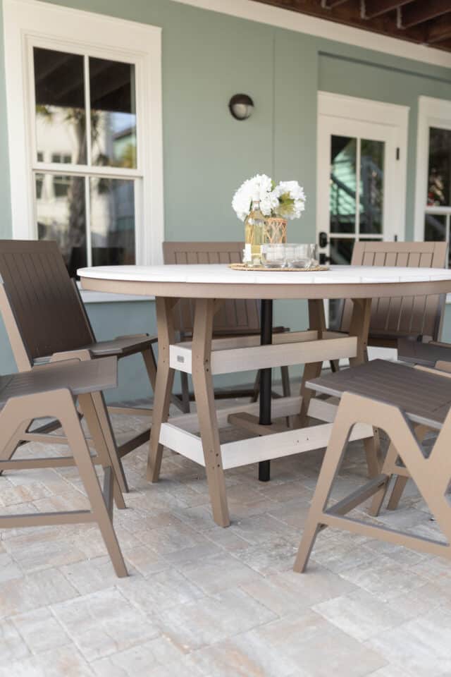 Kinsley dining chair and Harbor table